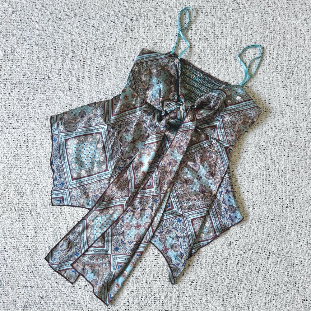 Charlotte Russe Satin Paisley Print Camisole with Tie Front M